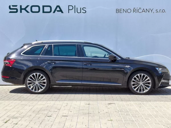 Škoda Superb Combi L&K DSG 4x4 2,0TSi 206kW - foto 21