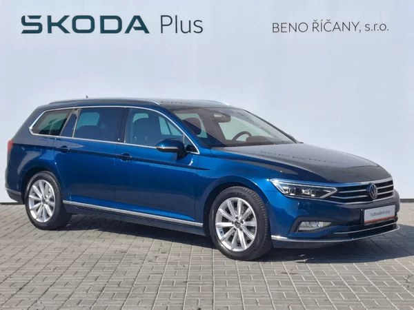 Volkswagen Passat Variant Elegance DSG 2,0TDi 11 - foto 10