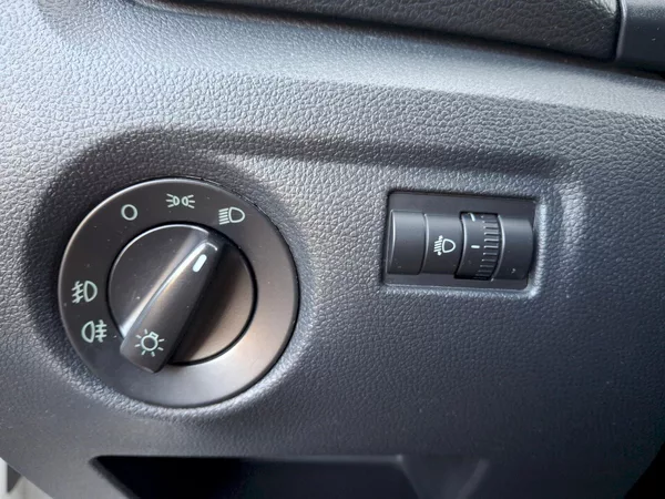 Škoda Fabia Sport 1,2TSi 63kW - foto 24
