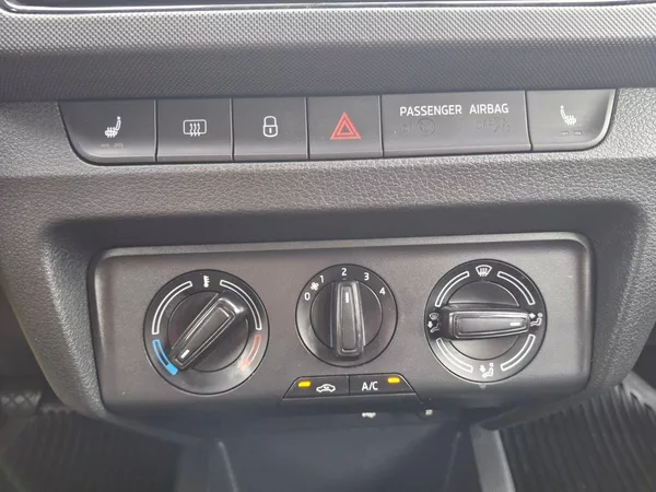 Škoda Fabia Ambition Plus 1,0TSi 70kW - foto 21