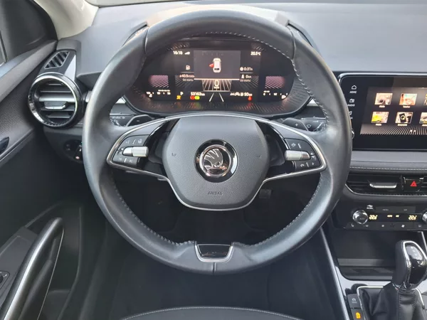Škoda Fabia Top Selection DSG 1,0TSi 85kW - foto 15