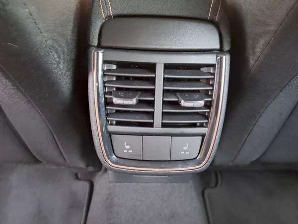 Škoda Kamiq Style 1,5TSi 110kW - foto 29