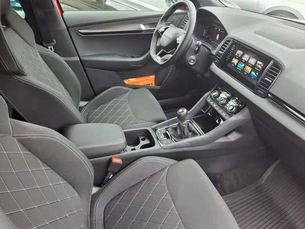 Škoda Karoq Sportline 1,5TSi 110kW - foto 14