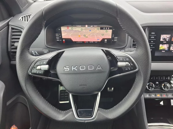 Škoda Karoq Sportline 1,5TSi 110kW - foto 16