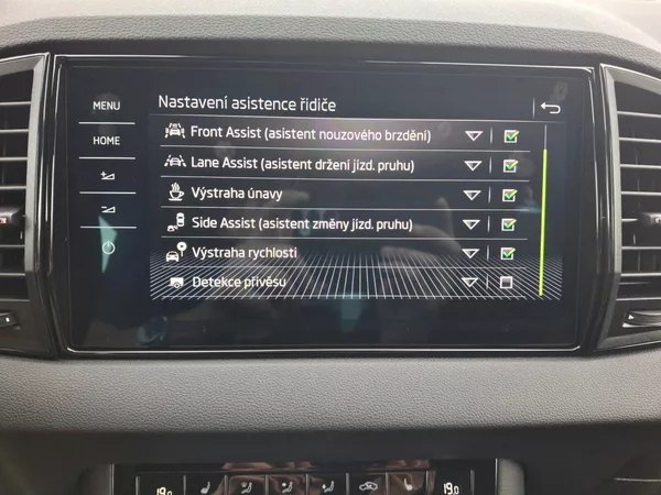 Škoda Karoq Sportline 1,5TSi 110kW - foto 23