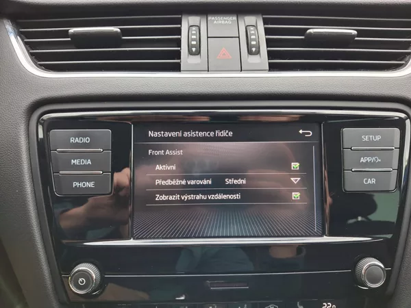 Škoda Octavia Ambition Plus 1,5TSi 110kW - foto 17