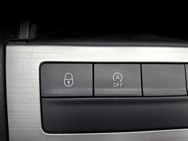Škoda Octavia Ambition Plus 1,5TSi 110kW - foto 31