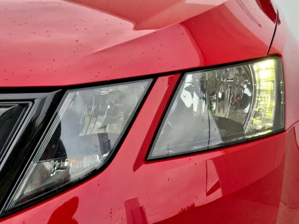 Škoda Octavia Ambition Plus 1,5TSi 110kW - foto 32