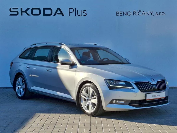 Škoda Superb Combi Style 4x4 2,0TDi 110kW - foto 10