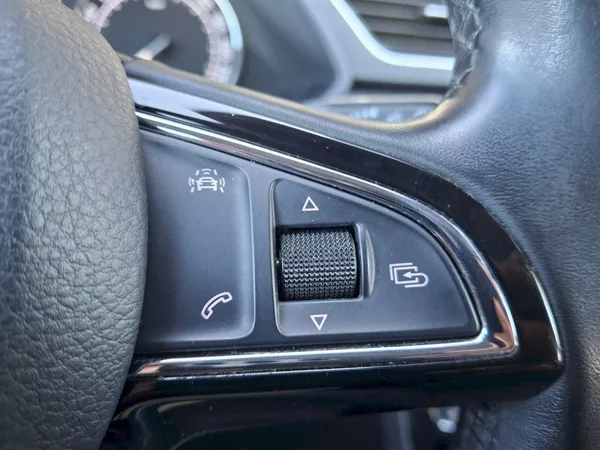 Škoda Superb Combi Style 4x4 2,0TDi 110kW - foto 33