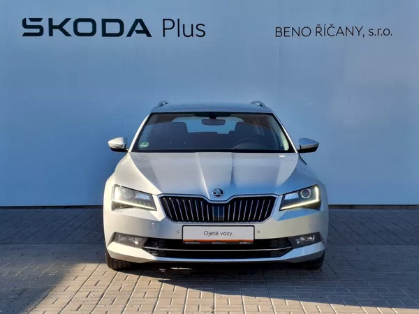 Škoda Superb Combi Style 4x4 2,0TDi 110kW - foto 4