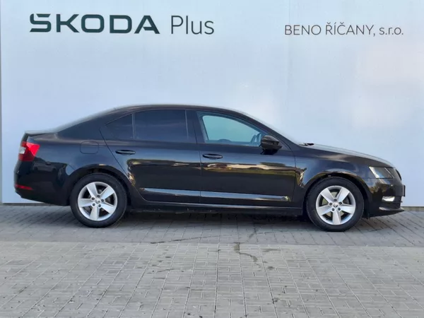 Škoda Octavia Ambition 1,5TSi 110kW - foto 12