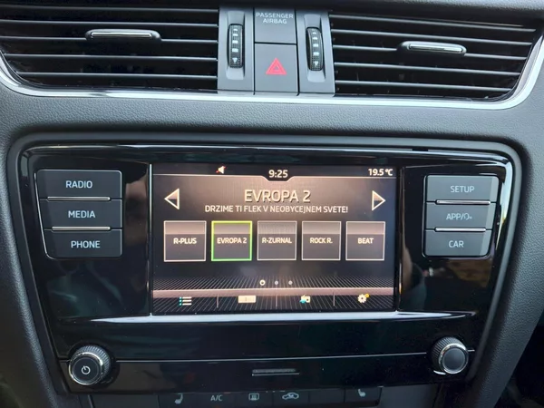 Škoda Octavia Ambition 1,5TSi 110kW - foto 19