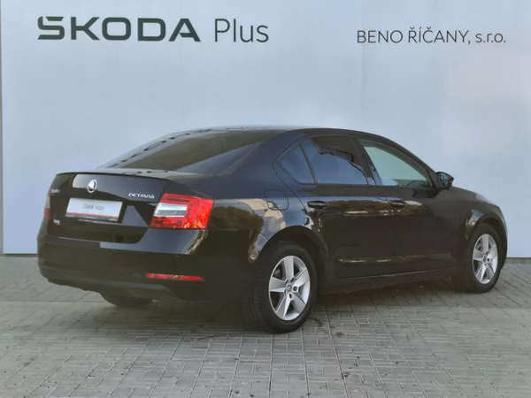 Škoda Octavia Ambition 1,5TSi 110kW - foto 2