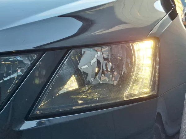 Škoda Octavia Ambition 1,5TSi 110kW - foto 29
