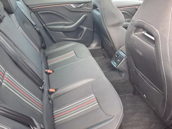 Škoda Kamiq Monte Carlo DSG 1,0TSi 85kW - foto 14
