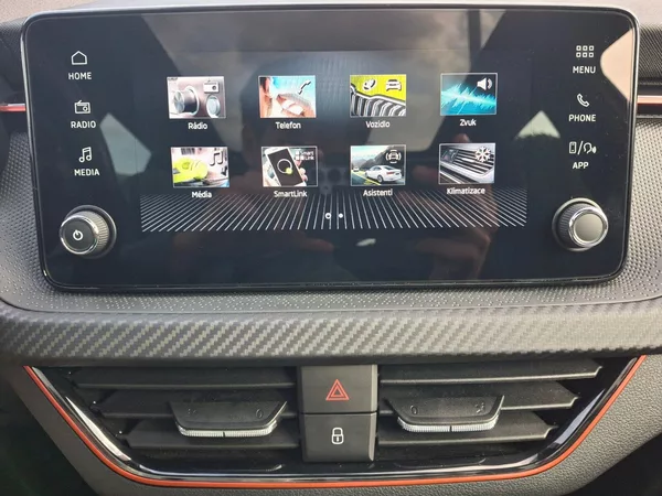Škoda Kamiq Monte Carlo DSG 1,0TSi 85kW - foto 19