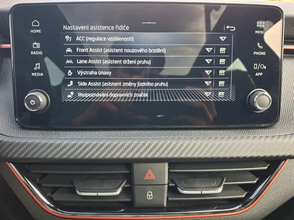 Škoda Kamiq Monte Carlo DSG 1,0TSi 85kW - foto 22
