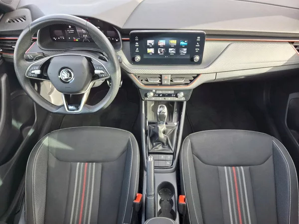 Škoda Kamiq Monte Carlo DSG 1,0TSi 85kW - foto 5