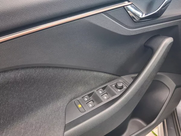 Škoda Kamiq Style 1,0TSi 81kW - foto 29