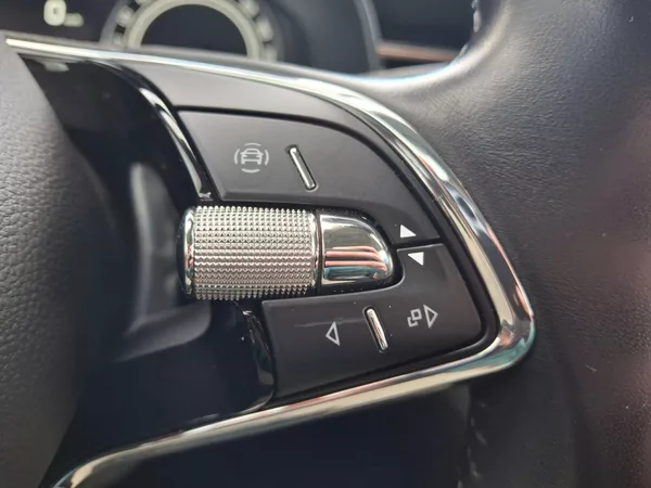 Škoda Kamiq Style 1,0TSi 81kW - foto 31