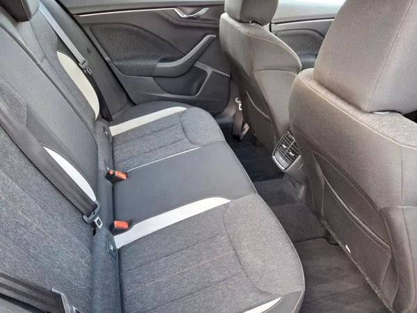 Škoda Kamiq Style DSG 1,5TSi 110kW - foto 15