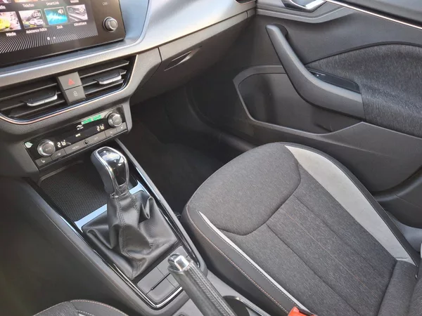 Škoda Kamiq Style DSG 1,5TSi 110kW - foto 26