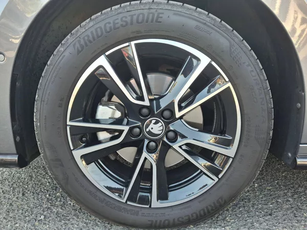 Škoda Fabia Monte Carlo DSG 1,0TSi 70kW - foto 33