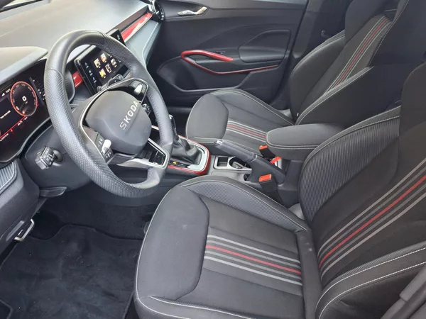 Škoda Fabia Monte Carlo DSG 1,0TSi 70kW - foto 6