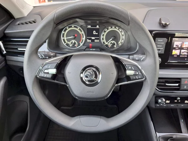 Škoda Kamiq Ambition Fresh 1,0TSi 81kW - foto 15