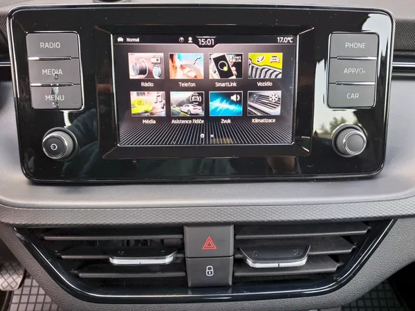 Škoda Kamiq Ambition Fresh 1,0TSi 81kW - foto 23
