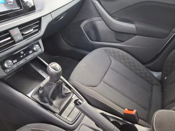 Škoda Kamiq Ambition Fresh 1,0TSi 81kW - foto 24