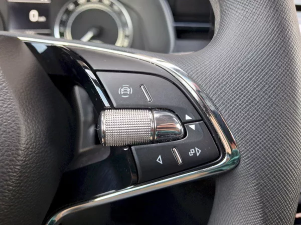 Škoda Kamiq Ambition Fresh 1,0TSi 81kW - foto 28