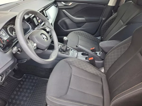 Škoda Kamiq Ambition Fresh 1,0TSi 81kW - foto 6
