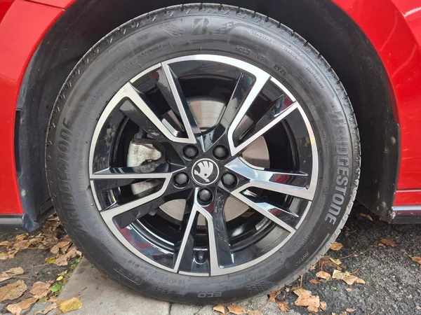 Škoda Fabia Monte Carlo DSG 1,5TSi 110kW - foto 33