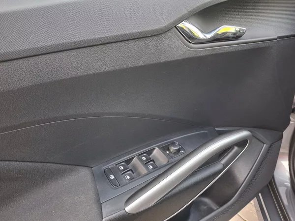 Škoda Fabia Style Plus DSG 1,0TSi 81kW Col - foto 26