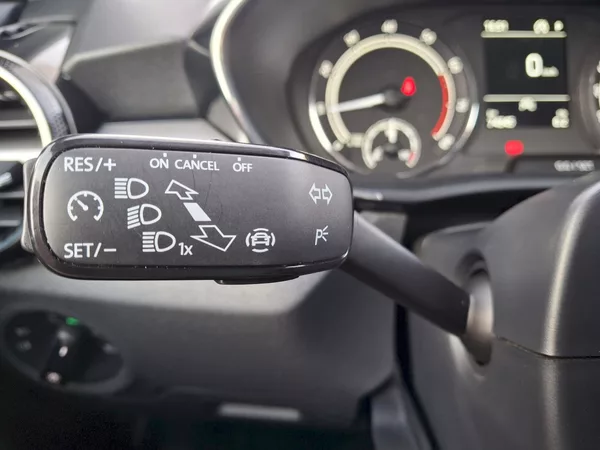 Škoda Fabia Style Plus DSG 1,0TSi 81kW Col - foto 31