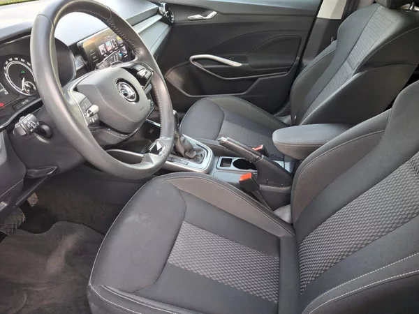 Škoda Fabia Style Plus DSG 1,0TSi 81kW Col - foto 6