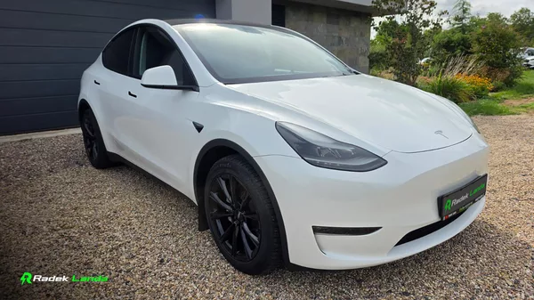Tesla Model Y Long Range AWD | Berlín