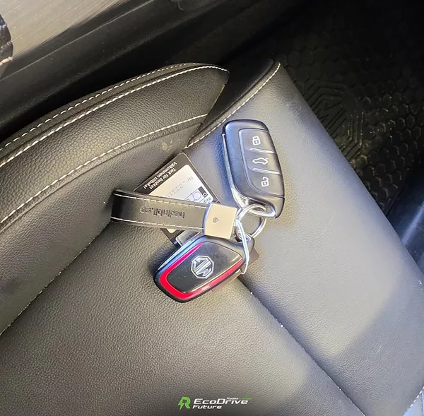 MG ZS 44,5 kWh, FWD (143 koní) - foto 7