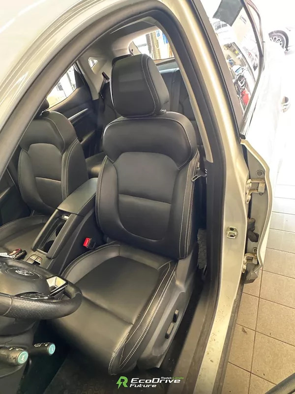 MG ZS 44,5 kWh, FWD (143 koní) - foto 11
