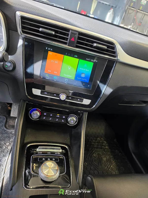 MG ZS 44,5 kWh, FWD (143 koní) - foto 5