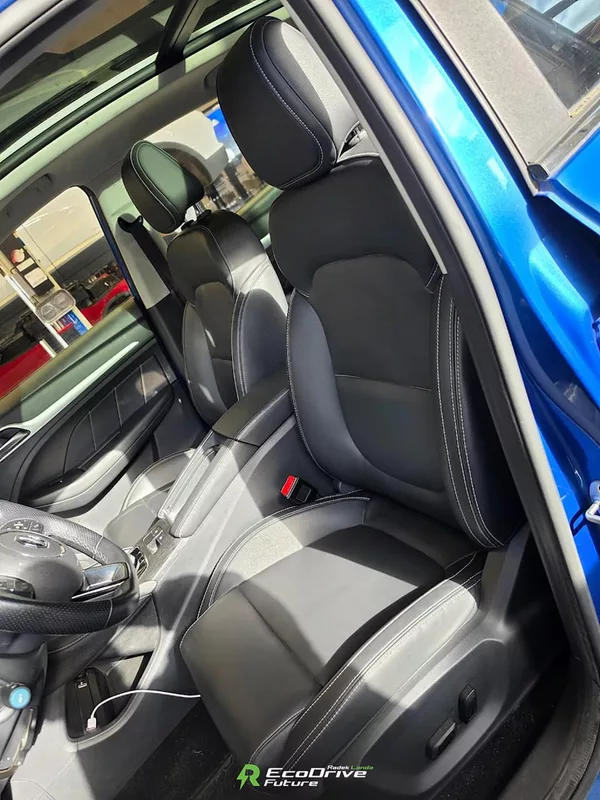 MG ZS 44,5 kWh, FWD (143 koní) - foto 9