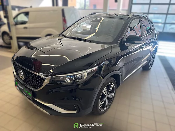 MG ZS 44,5 kWh, FWD (143 koní) - foto 2