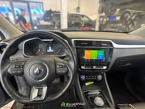MG ZS 44,5 kWh, FWD (143 koní) - foto 6