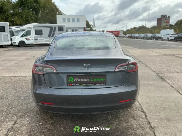 Tesla Model 3 AMD Ryzen, Grok | SOH 93 % - foto 7