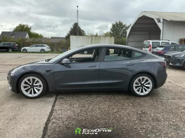 Tesla Model 3 AMD Ryzen, Grok | SOH 93 % - foto 8