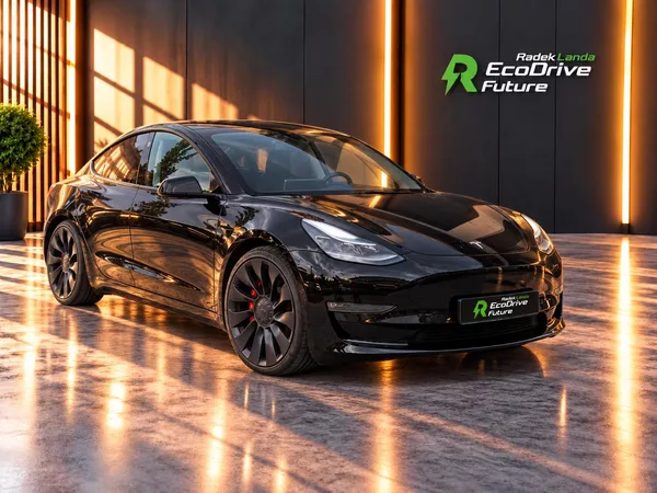 Tesla Model 3 Performance Dual Motor AWD