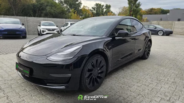 Tesla Model 3 Performance Dual Motor AWD - foto 2