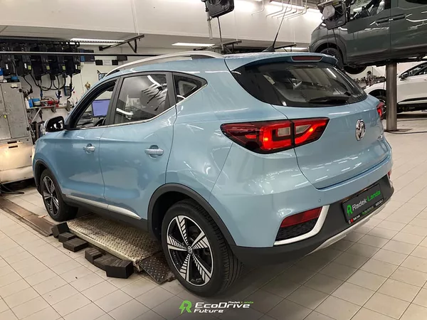 MG ZS Luxury 44,5 kWh, FWD - foto 5